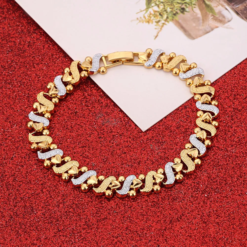 Luxus-Armreif „Herzgold“ – 24K vergoldet, Unisex