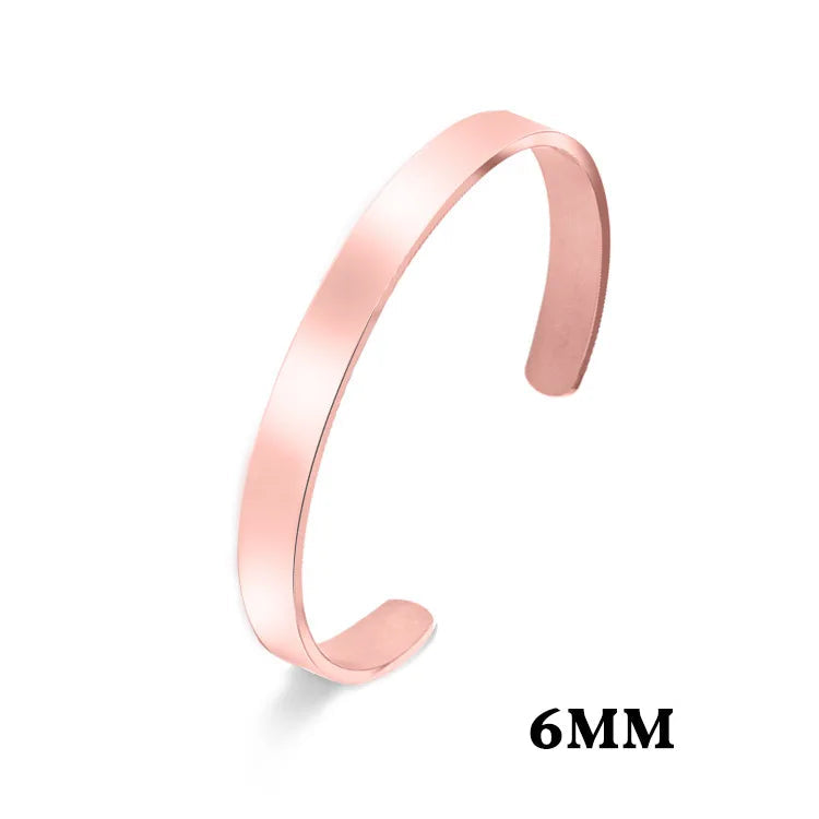 Minimalistisches Edelstahl-Manschettenarmband