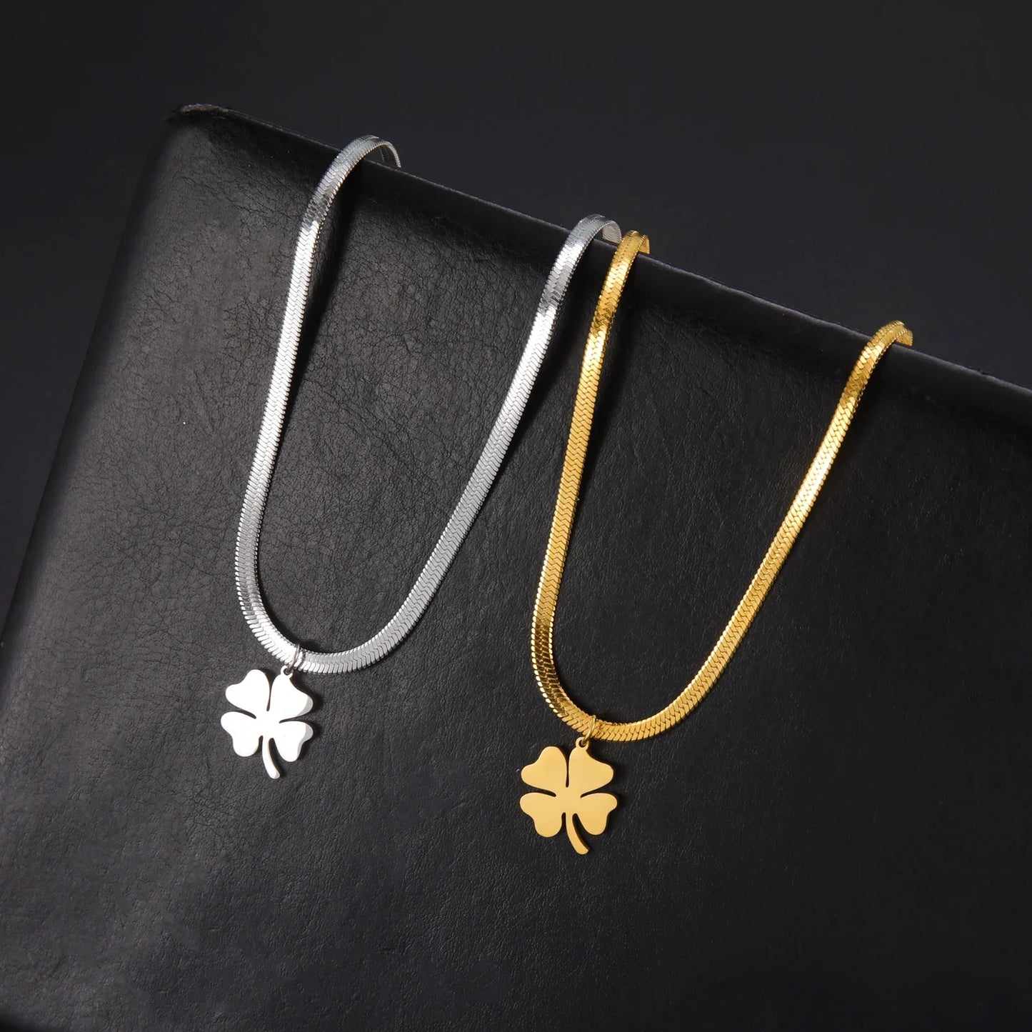 Kleeblatt-Halskette – Dein persönlicher Glücksbringer