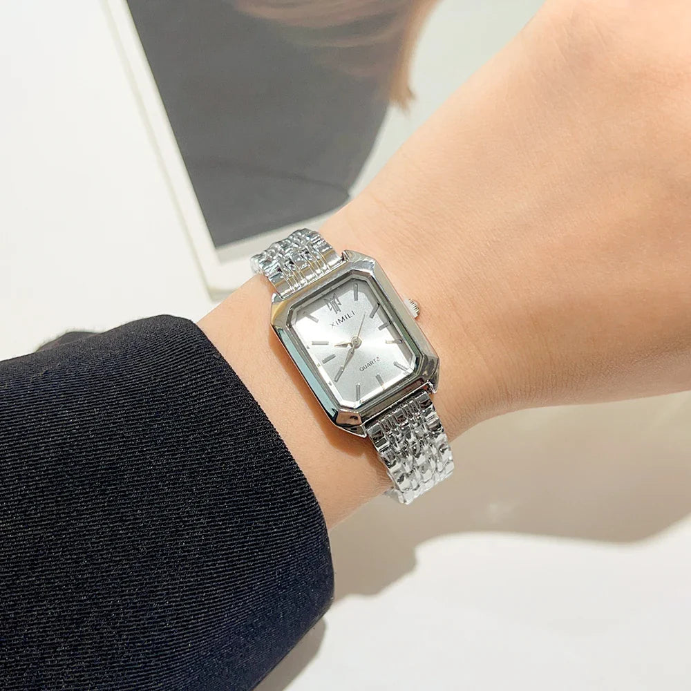 Elegante Damen-Quarzuhr mit eckigem Zifferblatt – Edelstahl Armbanduhr in Gold oder Silber