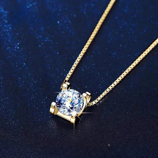 Golden Radiance Moissanite-Halskette